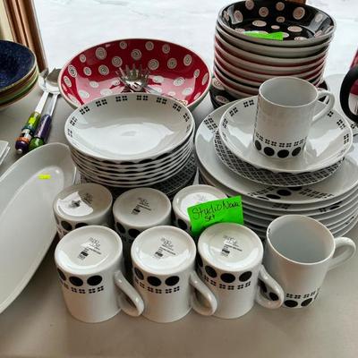 Sale Photo Thumbnail #51: Studio Nova