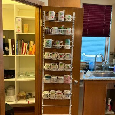 Sale Photo Thumbnail #21: Starbucks mugs