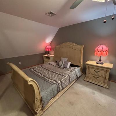 Sale Photo Thumbnail #32