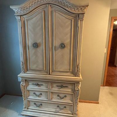 Sale Photo Thumbnail #30