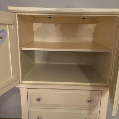 Sale Photo Thumbnail #73