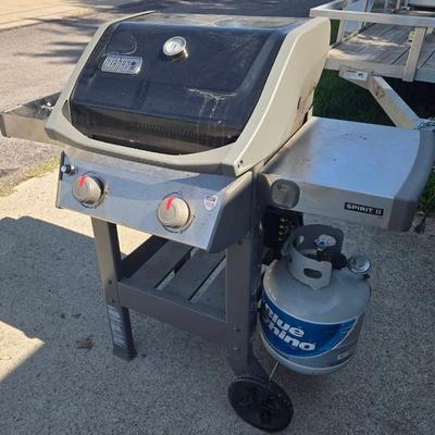 Weber Gas Powered Grill 