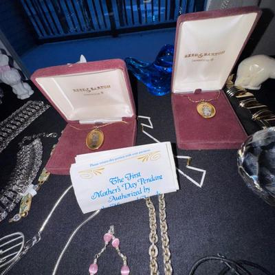 Sale Photo Thumbnail #74