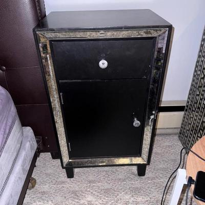 Sale Photo Thumbnail #140