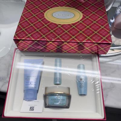 Sale Photo Thumbnail #107