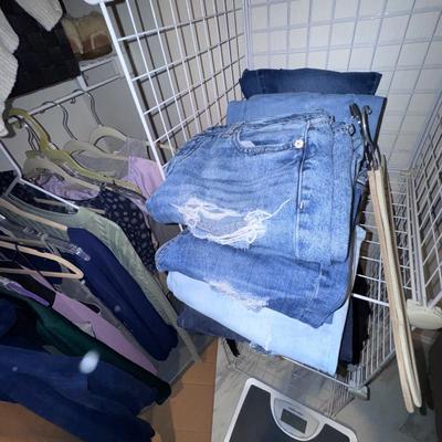 Sale Photo Thumbnail #117