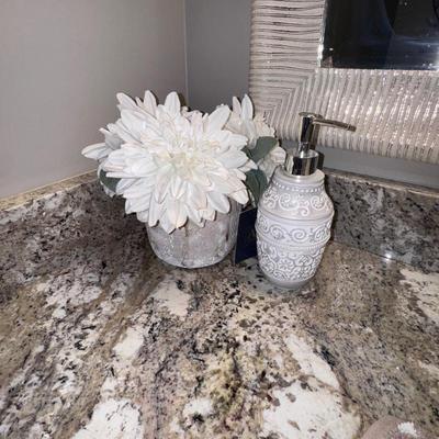 Sale Photo Thumbnail #85