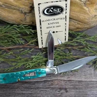 Case XX 6220 “Peanut” Knife – Jade Green Bone (2003) w/ Box