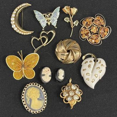 Vintage Goldtone Brooches #1