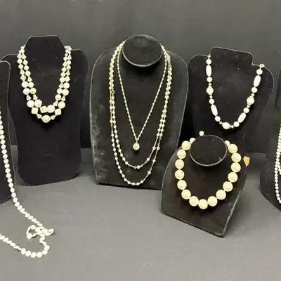 Necklaces with Beads In White and Cream