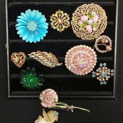 Vintage Ladies' Brooches