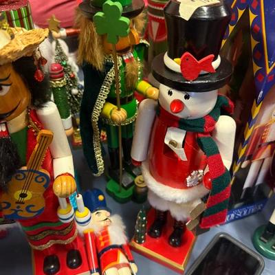 Sale Photo Thumbnail #125