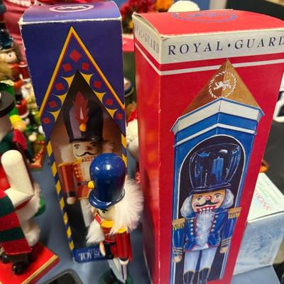 Sale Photo Thumbnail #126