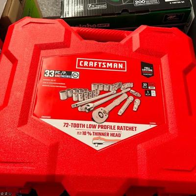 Sale Photo Thumbnail #275