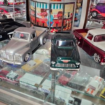 Sale Photo Thumbnail #202