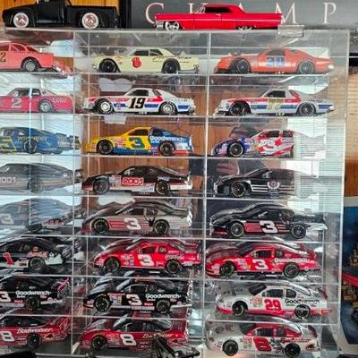 Sale Photo Thumbnail #204