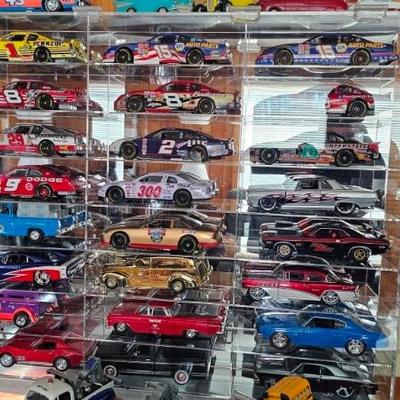 Sale Photo Thumbnail #200