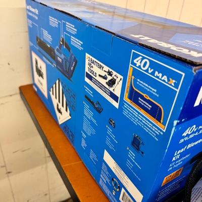 Sale Photo Thumbnail #503