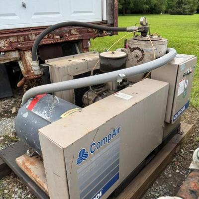 Sale Photo Thumbnail #251