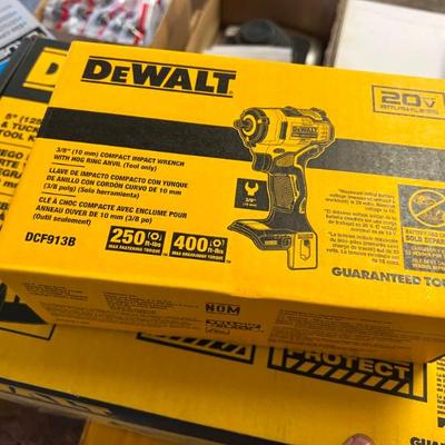 Sale Photo Thumbnail #272