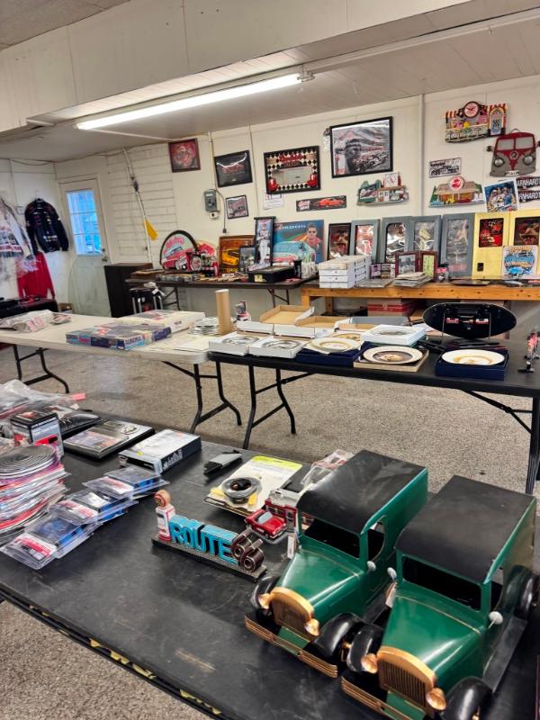 Sale Photo Thumbnail #628