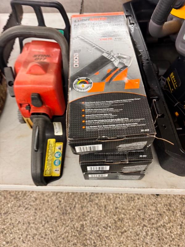 Sale Photo Thumbnail #637