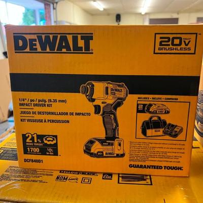 Sale Photo Thumbnail #268