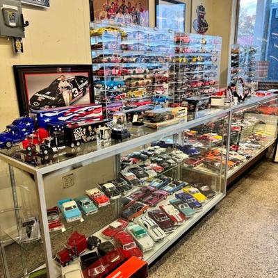 Sale Photo Thumbnail #592