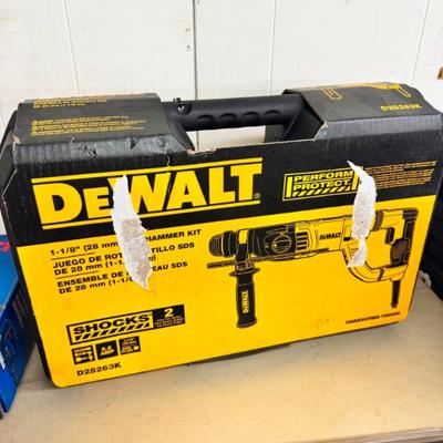 Sale Photo Thumbnail #481