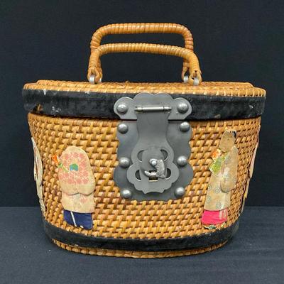Vintage Chinese Tea Basket Purse 