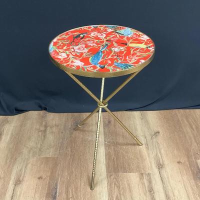 Patterned Glass Top Accent Table