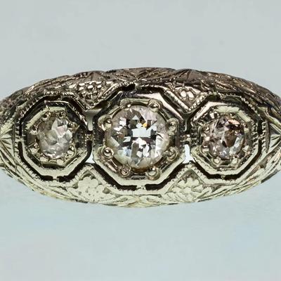 Vintage 18K White Gold Art Deco Style Triple Diamond Ring - 5.75