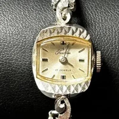 14k Gold Case Back Vintage Tradition Ladies Watch 10k Gold Band 