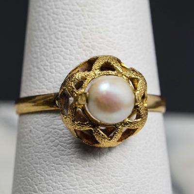 14K Gold 5mm Cultured Pearl Ring - Size 6