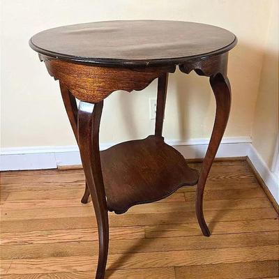 Vintage Round Side Table - 23x29”