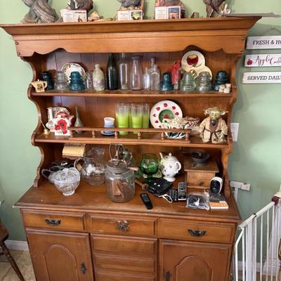 Sale Photo Thumbnail #118: Early American Hutch.