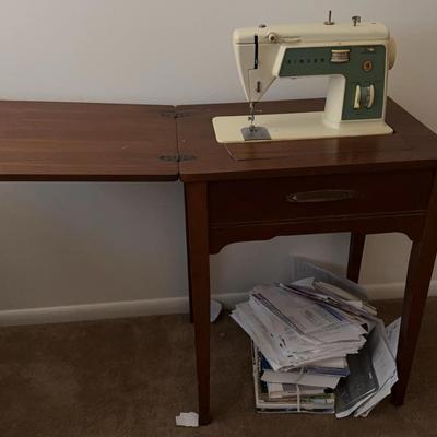 Vintage Singer Sewing Machine