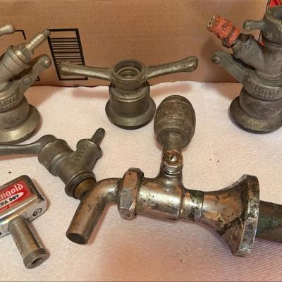 6 vintage Beer Taps