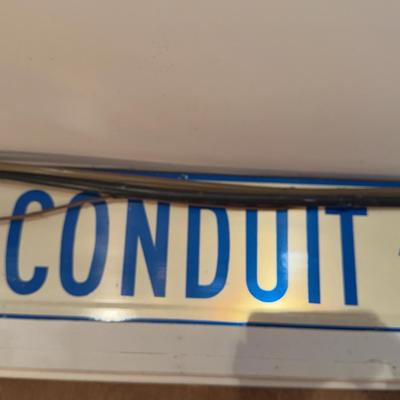 Conduit Avenue Old Street Sign