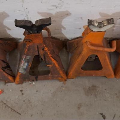 4 heavy Duty Jack Stands