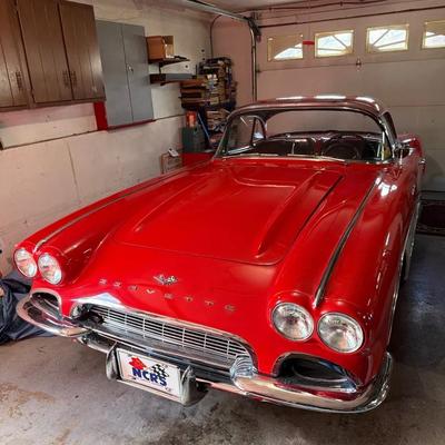 1961 Chevrolet Corvette    (*reserve*)