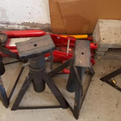 Car Jack & Jack Stands