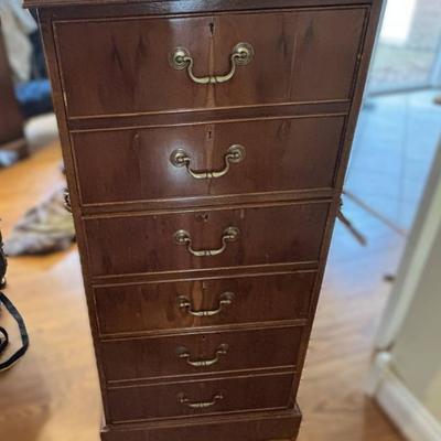 Sale Photo Thumbnail #38