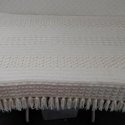 White Knit Throw