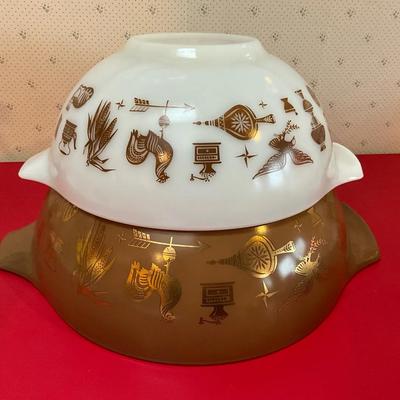 Vintage Pyrex "Early American"