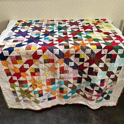 Handmade Patchwork Quilt – Colorful Scrappy Jacob’s Ladder Pattern
