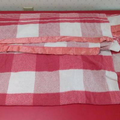 Vintage (c. 1950s–1960s) Pink & White Checkered Blanket with Satin Trim