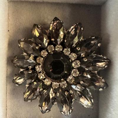 Sale Photo Thumbnail #64