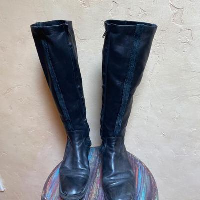 Sale Photo Thumbnail #125