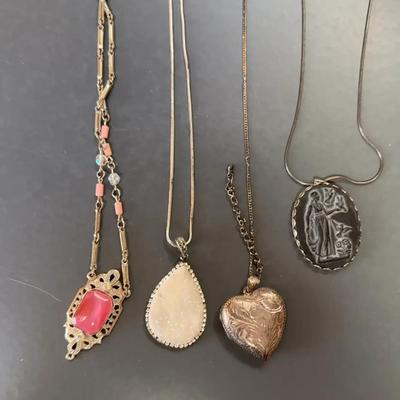 Necklace Pendant Collection 